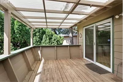 13529 SE Taylor Ct, Portland, OR 97233 - Photo 41