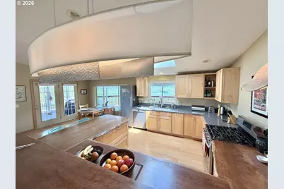 24195 Carpenterville Rd, Gold Beach, OR 97444 - Photo 5