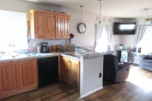 515 SE Sheridan Rd, Sheridan, OR 97378 - Photo 11