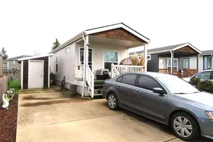 515 SE Sheridan Rd, Sheridan, OR 97378 - Photo 1