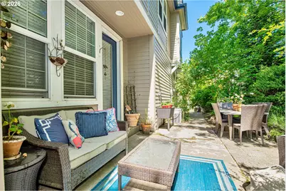 2533 NW Stimpson Ln, Portland, OR 97229 - Photo 25