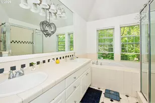 2533 NW Stimpson Ln, Portland, OR 97229 - Photo 15