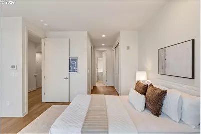 2124 NW 16th Ave, Portland, OR 97209 - Photo 23