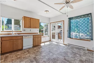 2209 E St, Vancouver, WA 98663 - Photo 3