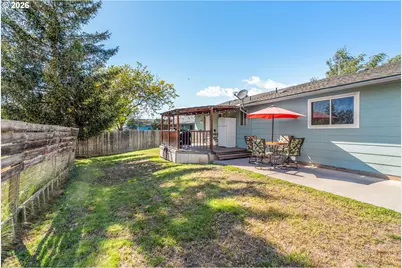 130 E 21st St, Goldendale, WA 98620 - Photo 23