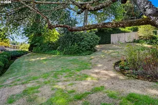 3615 Edward Dr SE, Salem, OR 97302 - Photo 39