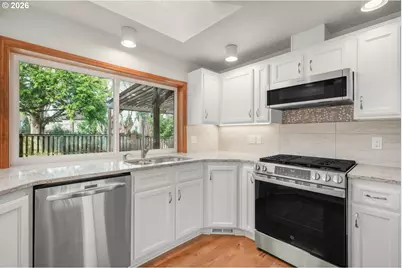 31505 SW Country View Ln, Wilsonville, OR 97070 - Photo 9