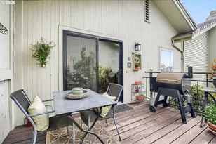 8816 NW Lakeshore Ave, Vancouver, WA 98665 - Photo 43