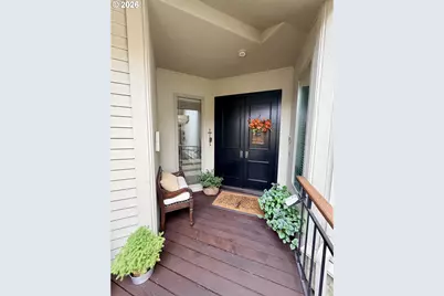 8816 NW Lakeshore Ave, Vancouver, WA 98665 - Photo 3