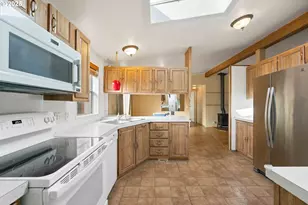 90994 Beacon Ln, Coos Bay, OR 97420 - Photo 29