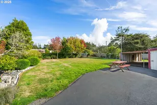 90994 Beacon Ln, Coos Bay, OR 97420 - Photo 15