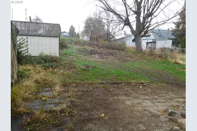 110 N Broad St, Weston, OR 97886 - Photo 9