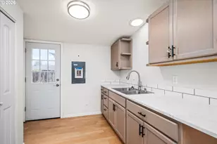 1755 Brentwood Ave, Eugene, OR 97401 - Photo 25