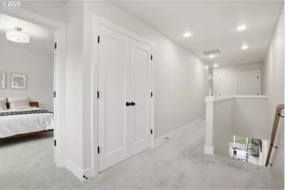 14005 SE Maybrook Ln, Milwaukie, OR 97222 - Photo 9