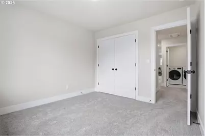 14005 SE Maybrook Ln, Milwaukie, OR 97222 - Photo 17