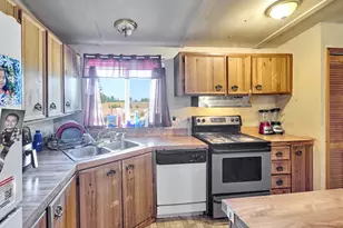 1632 Brown St, Woodburn, OR 97071 - Photo 5