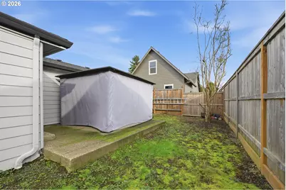 1271 Arcadia Dr, Eugene, OR 97401 - Photo 31