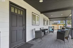 1271 Arcadia Dr, Eugene, OR 97401 - Photo 5