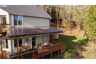 270 Sabrina Ln, Winston, OR 97496 - Photo 19