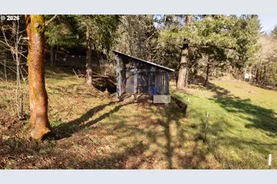 270 Sabrina Ln, Winston, OR 97496 - Photo 23