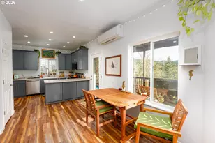 270 Sabrina Ln, Winston, OR 97496 - Photo 3