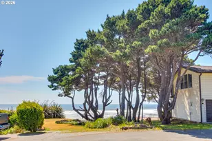 3085 Beach Loop Dr SW, Bandon, OR 97411 - Photo 43