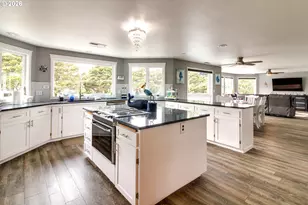 3085 Beach Loop Dr SW, Bandon, OR 97411 - Photo 13