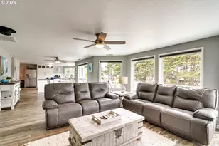 3085 Beach Loop Dr SW, Bandon, OR 97411 - Photo 7