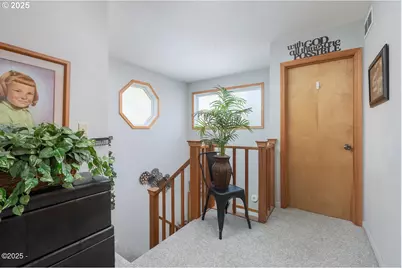 3461 NW Lee Ave, Lincoln City, OR 97367 - Photo 11