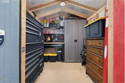 3461 NW Lee Ave, Lincoln City, OR 97367 - Photo 25