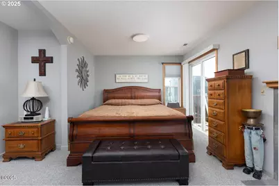 3461 NW Lee Ave, Lincoln City, OR 97367 - Photo 13