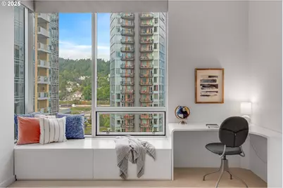 836 S Curry St #1206, Portland, OR 97239 - Photo 23