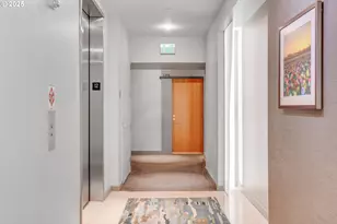 836 S Curry St, Portland, OR 97239 - Photo 3