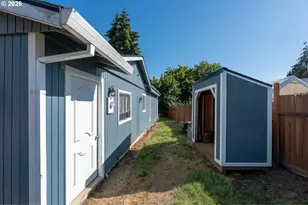 691 NE 5th St, Willamina, OR 97396 - Photo 37
