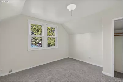 8301 NE Hassalo St, Portland, OR 97220 - Photo 13