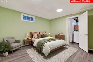 8301 NE Hassalo St, Portland, OR 97220 - Photo 23