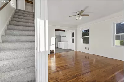 8301 NE Hassalo St, Portland, OR 97220 - Photo 3