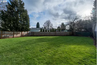 172 Norman Ave, Eugene, OR 97404 - Photo 3