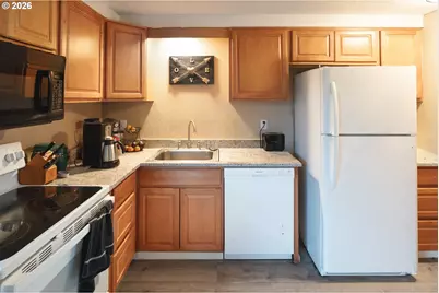 172 Norman Ave, Eugene, OR 97404 - Photo 23