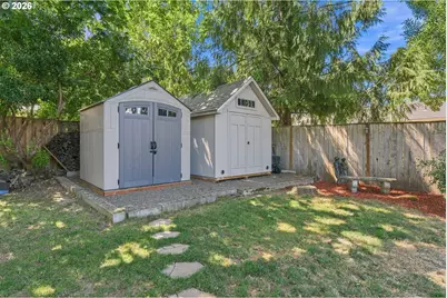 1653 SW Bonnie Jean Pl, McMinnville, OR 97128 - Photo 33