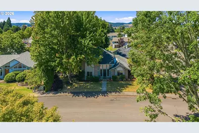 1653 SW Bonnie Jean Pl, McMinnville, OR 97128 - Photo 41