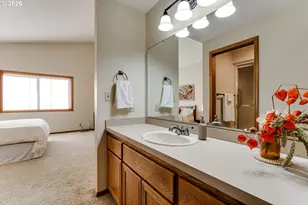 1445 Kellogg Rd, Springfield, OR 97477 - Photo 33