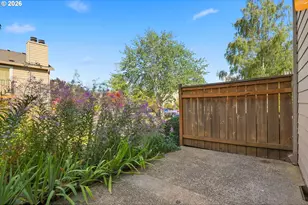 10900 SW 76th Pl, Portland, OR 97223 - Photo 23