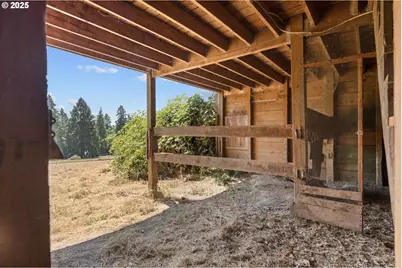 4585 SW Homesteader Rd, Wilsonville, OR 97070 - Photo 25