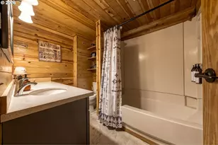 27730 E John Lake Rd, Rhododendron, OR 97049 - Photo 31