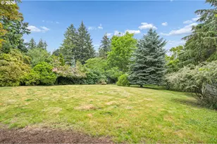 19142 Suncrest Dr, West Linn, OR 97068 - Photo 39