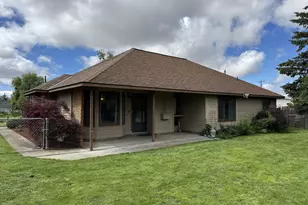 215 N Mill St, Goldendale, WA 98620 - Photo 5