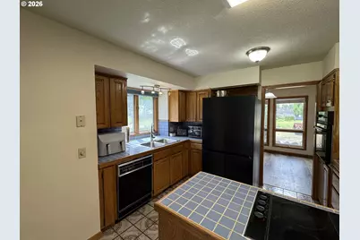 215 N Mill St, Goldendale, WA 98620 - Photo 13