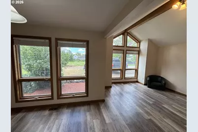 215 N Mill St, Goldendale, WA 98620 - Photo 9