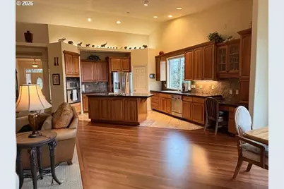 255 Astro Dr, Kelso, WA 98626 - Photo 15